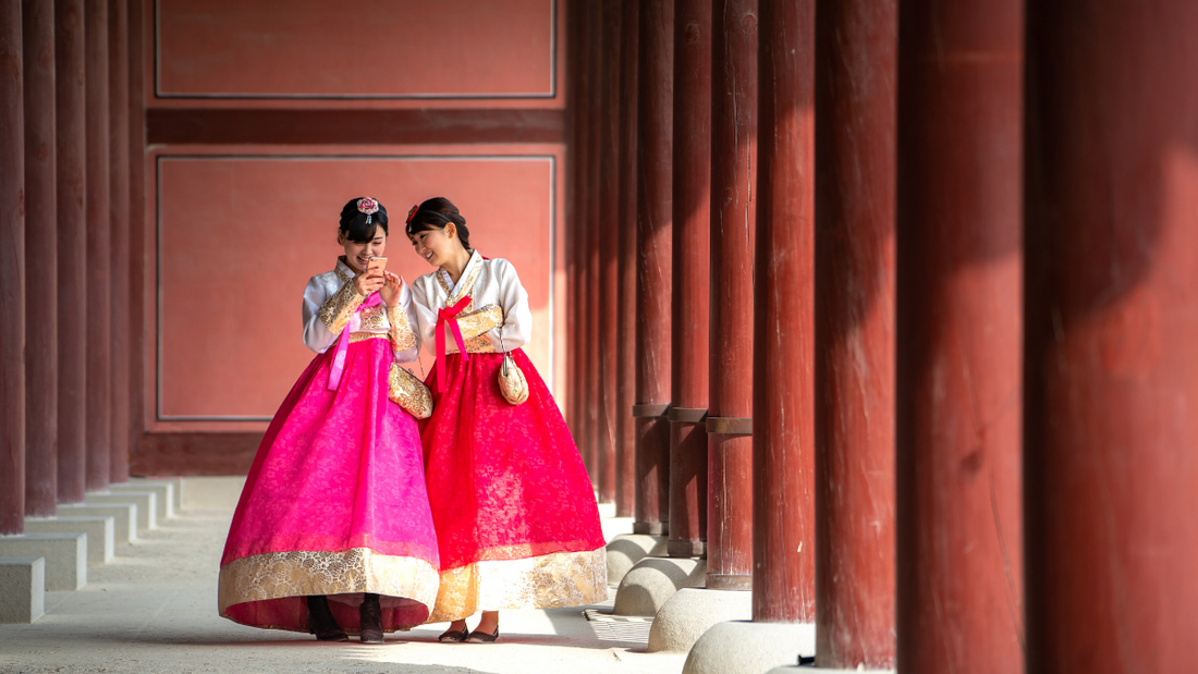 Korea Traditional Clothing : Beauty of Hanbok