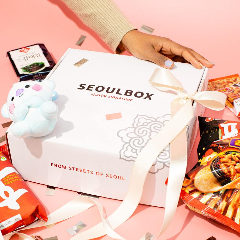 Korean shop subscription box